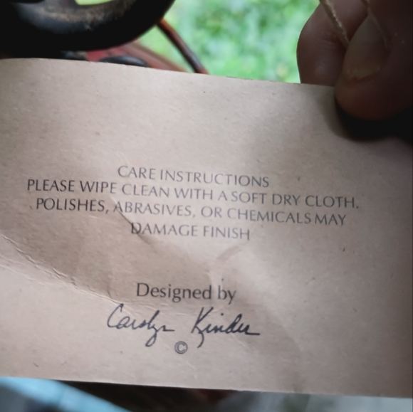 Brick Red Tall Brass Scroll Ornate Pitcher Style Vase NWT Carolyn Kinder… - Picture 10 of 12